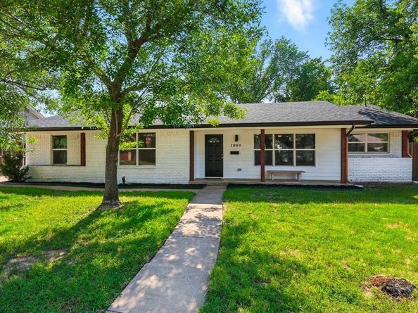 1009  Walnut Street , Irving Texas 75060