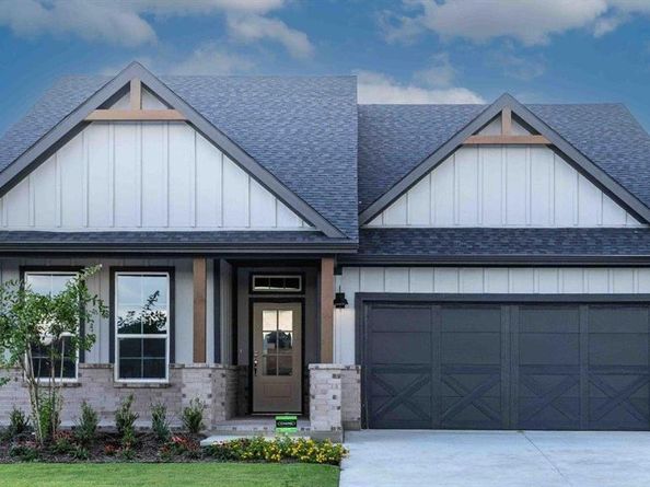 8612  BUR OAK Drive , Justin Texas 76247