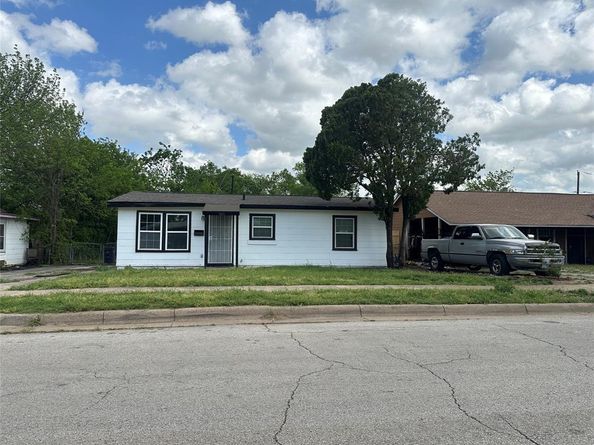 3613  Castleman Street , Fort Worth Texas 76119