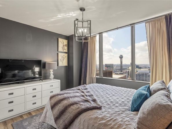 1200  Main Street  2202, Dallas Texas 75202