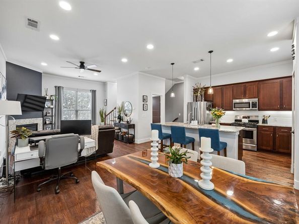 5875  Ross Avenue  9, Dallas Texas 75206