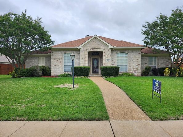 1205  Wicklow Lane , Garland Texas 75044