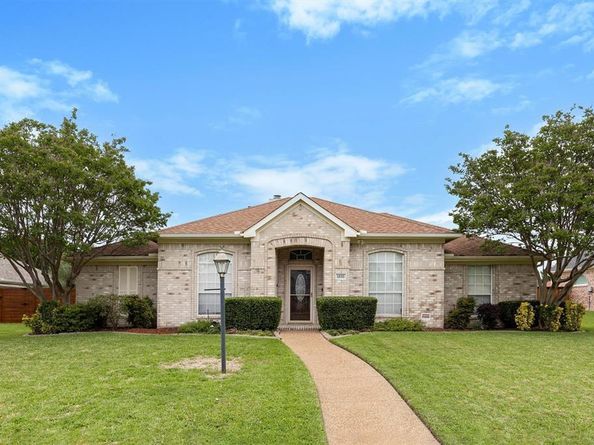 1205  Wicklow Lane , Garland Texas 75044