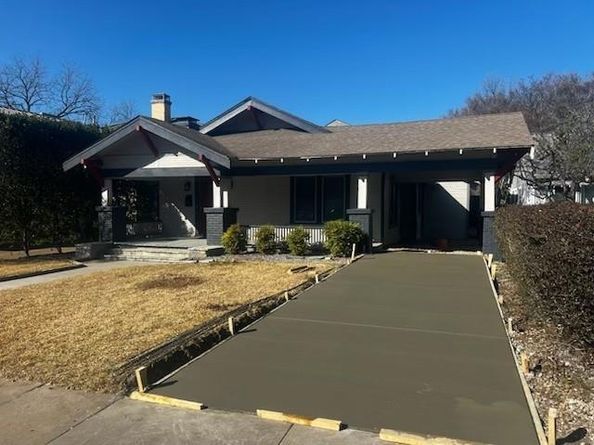 6227  Lakeshore  , Dallas Texas 75214