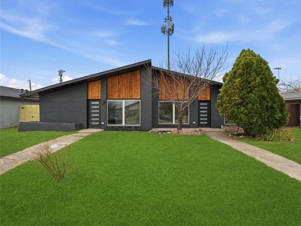 1729  R Avenue , Plano Texas 75074