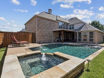 1812  Trinidad Lane 