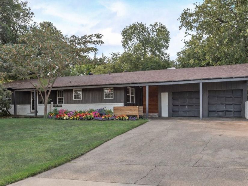 6555  Calmont Avenue , Fort Worth Texas 76116