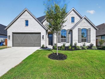 1934  Benedetto Way 