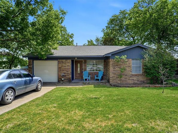 841  Lake View Ridge , White Settlement Texas 76108
