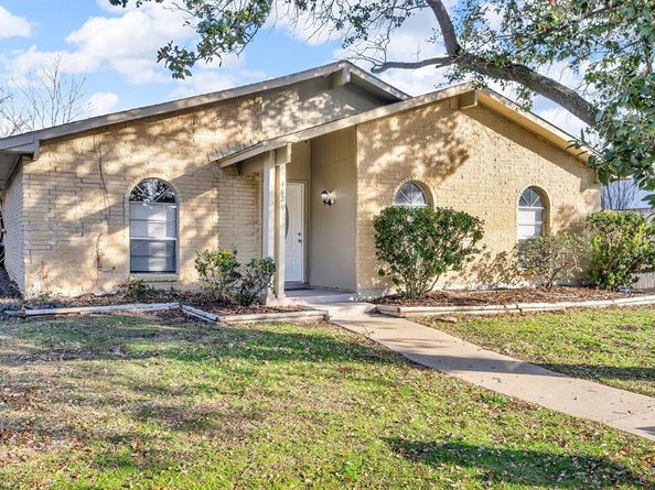 4829  ASH GLEN Lane , The Colony Texas 75056