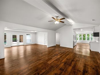 3300  Bandolino Lane 