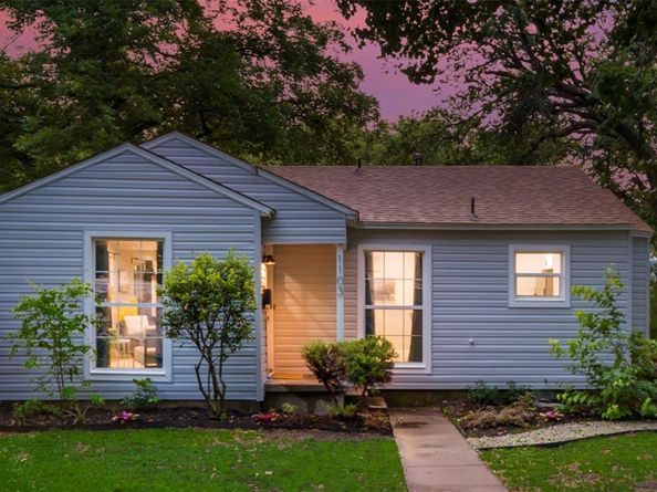 1103 W Russell Avenue , Carrollton Texas 75006