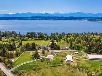 25443 Pioneer Way NW