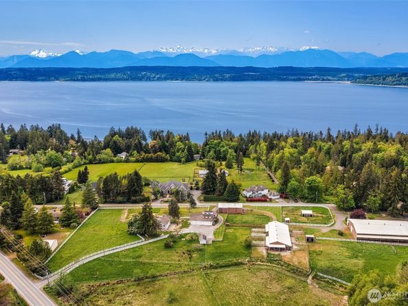 25443 Pioneer Way NW, Poulsbo WA 98370