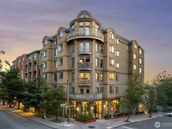 133 Queen Anne Avenue N