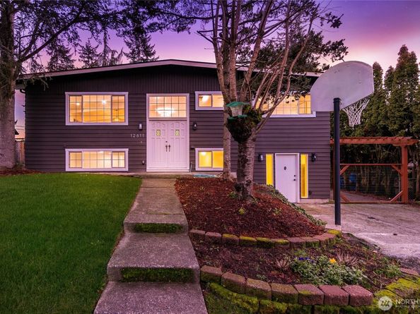 12611 SE 160th Street, Renton WA 98058