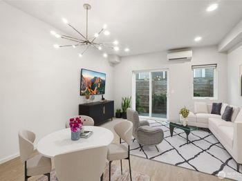 4810 C Delridge Way SW