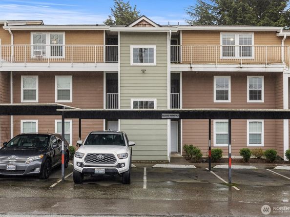9917 Holly Drive B307, Everett WA 98204
