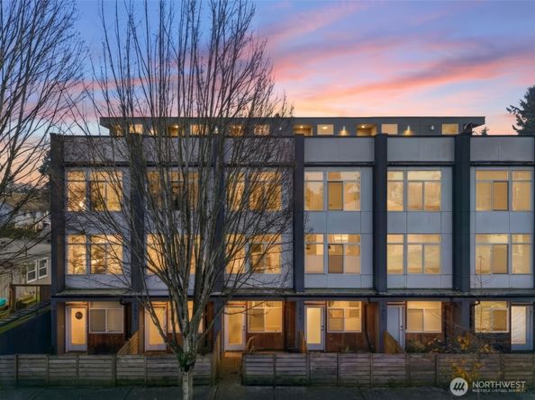 1055 S Cloverdale Street, Seattle WA 98108