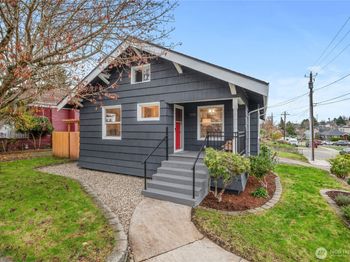 1202 Broadway Avenue