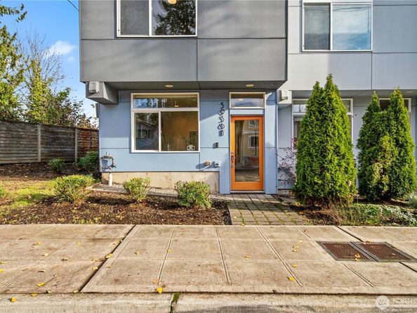 5936 S 36th Avenue A, Seattle WA 98118