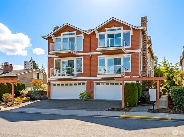 626 Glen Street 201, Edmonds WA 98020