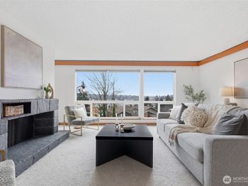2500 W Manor Place