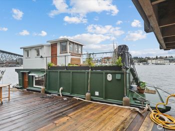 2706 Westlake Avenue N