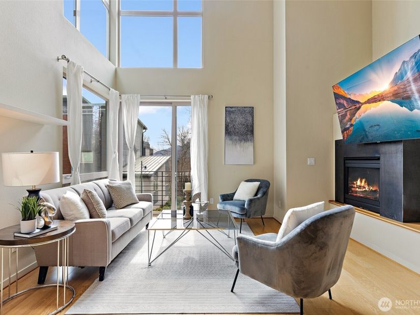 4206 213th Place SE 35, Issaquah WA 98029