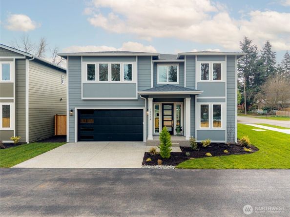 18554 Stone Avenue N, Shoreline WA 98133