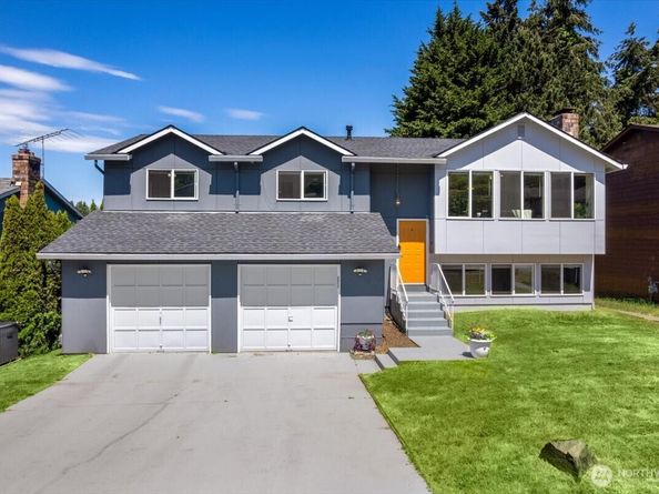 2802 NE 23rd Place, Renton WA 98056