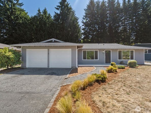 210 219th Place SW, Bothell WA 98021