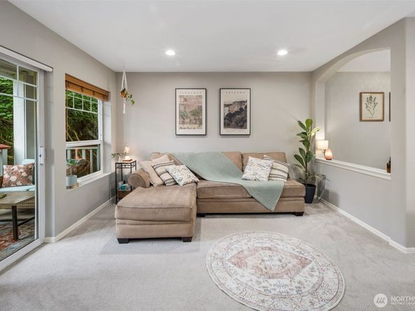 18501 SE Newport Way H236, Issaquah WA 98027