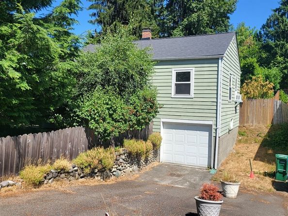 14934 5th Avenue NE, Shoreline WA 98155