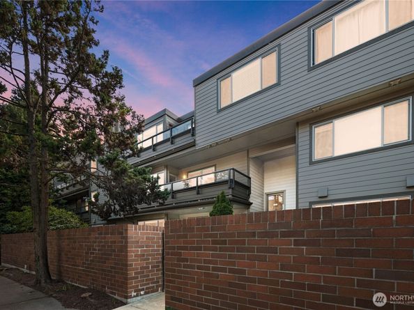 6055 35th Avenue SW 308, Seattle WA 98126