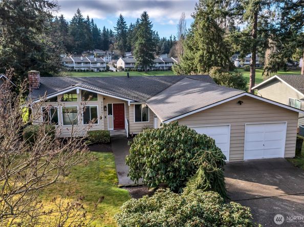 32417 29th Avenue SW, Federal Way WA 98023