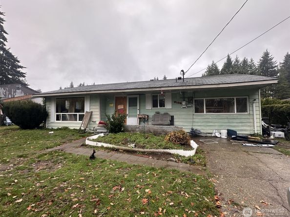 2108 NE Bellpark Drive, Bremerton WA 98310