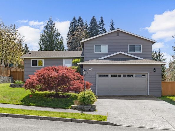 2713 NE 23rd Place, Renton WA 98056