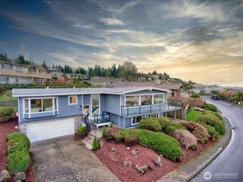 13901 Somerset Lane SE