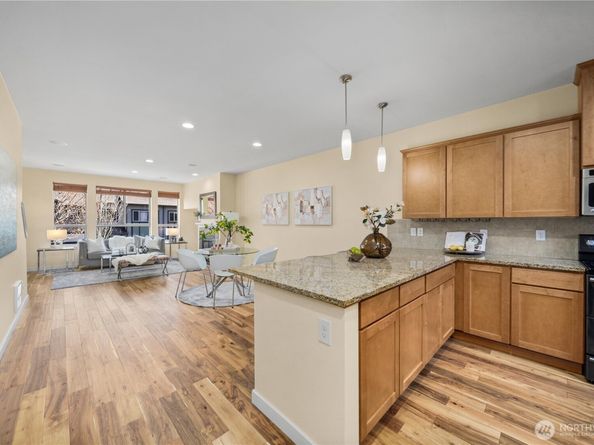 16528 2nd Park SE, Bothell WA 98012