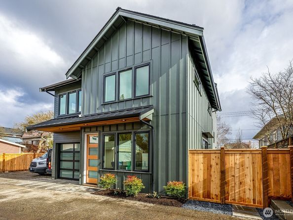 8319 25th Avenue NW, Seattle WA 98117