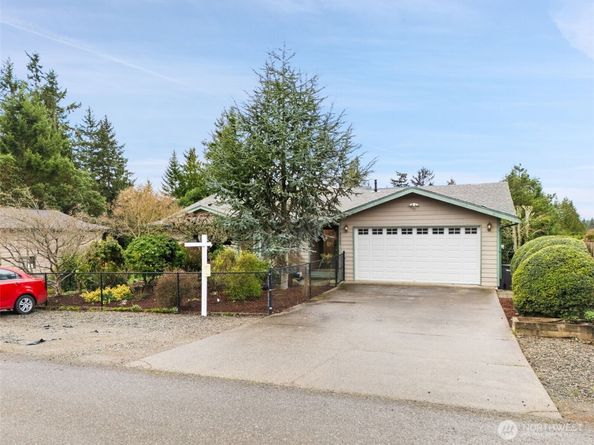 37399 Buck Road NE, Hansville WA 98340