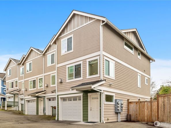 10130 NW Holman Road A, Seattle WA 98177