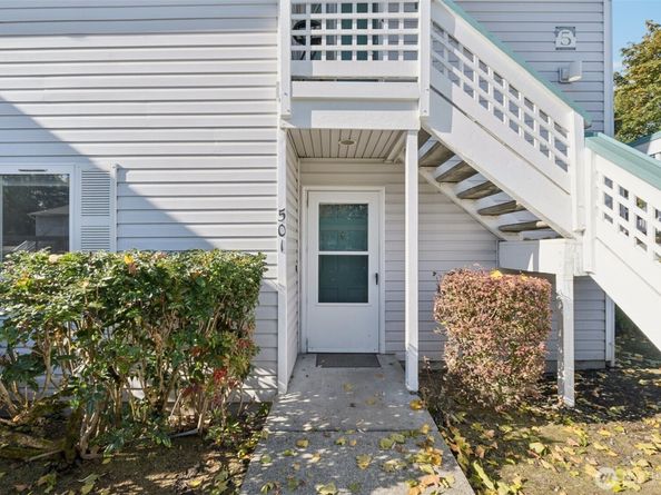 1101 37th Street SE 501, Auburn WA 98002