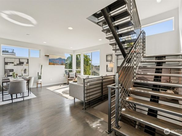 2653 NW 64th Street A, Seattle WA 98107