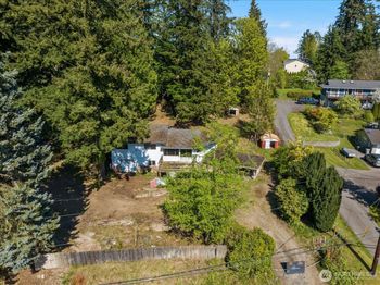 1307 N Lake Stickney Drive
