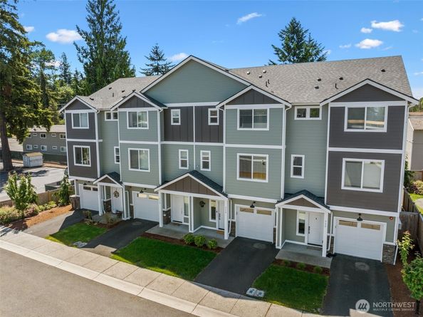 115 SW 181st Place, Normandy Park WA 98166