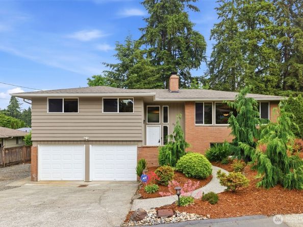 826 Maplewood Avenue, Kent WA 98030