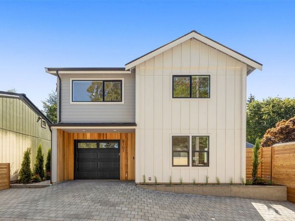 8109 34th Avenue SW B, Seattle WA 98126