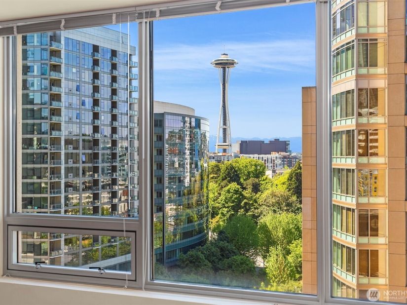 910 Lenora Street S1000, Seattle WA 98121